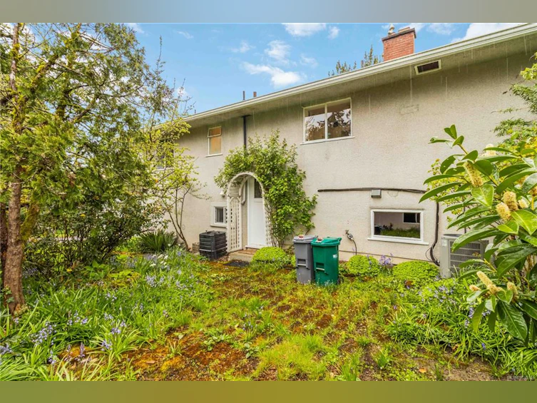 70 Kingham Place, View Royal, BC, V9B 1L8 - 40