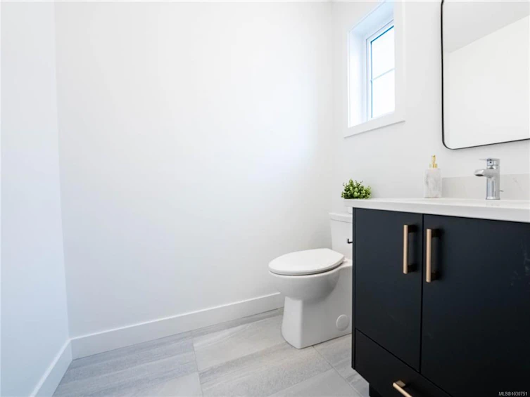 U10-3907 Cedar Hill Road, Saanich, BC, V8P 3Z8 - 12