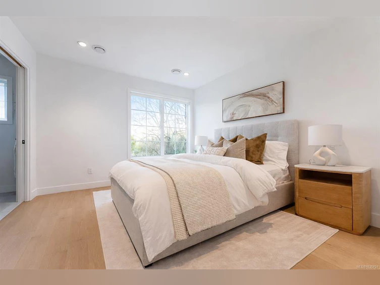 U10-3907 Cedar Hill Road, Saanich, BC, V8P 3Z8 - 14