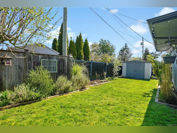 1709 Mcrae Avenue, Saanich, BC, V8P 1H9 - 28