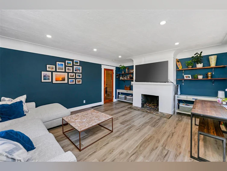 3111 Esson Road, Saanich, BC, V8Z 4P5 - 19