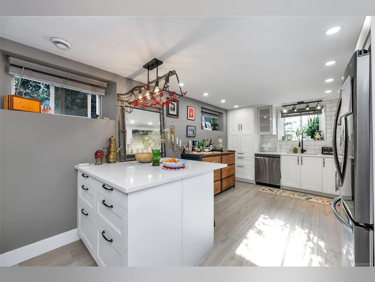 3111 Esson Road, Saanich, BC, V8Z 4P5 - 33