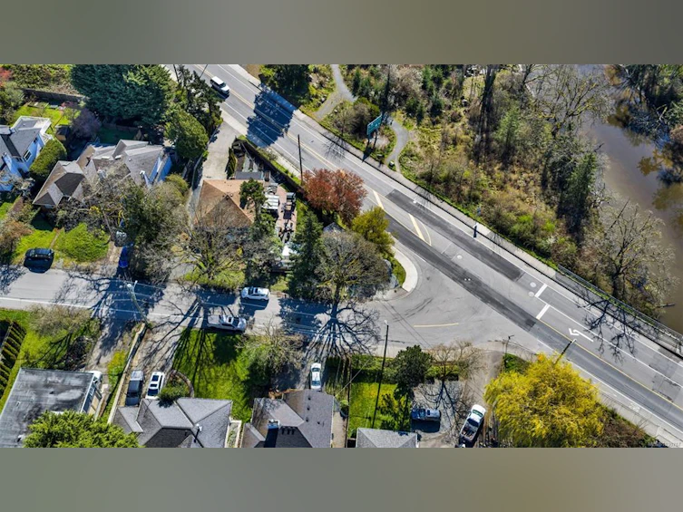3111 Esson Road, Saanich, BC, V8Z 4P5 - 61
