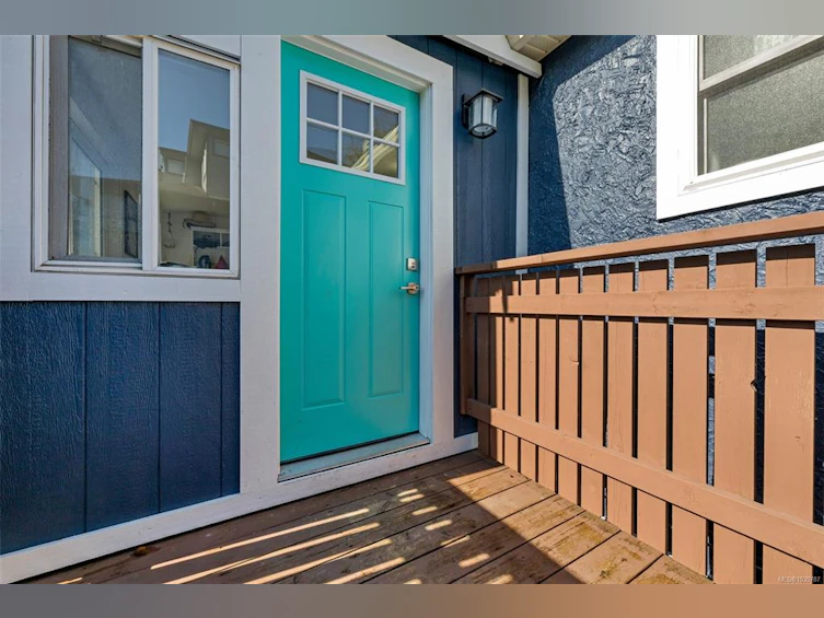 3111 Esson Road, Saanich, BC, V8Z 4P5 - 3