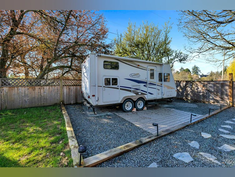 3111 Esson Road, Saanich, BC, V8Z 4P5 - 50
