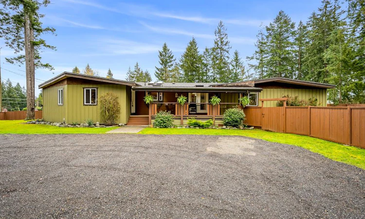 1941 Burdyny Road