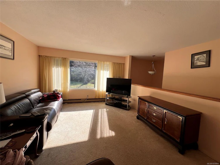 181 Boston Road, Tahsis-Zeballos, BC, V0P 1X0 - 2