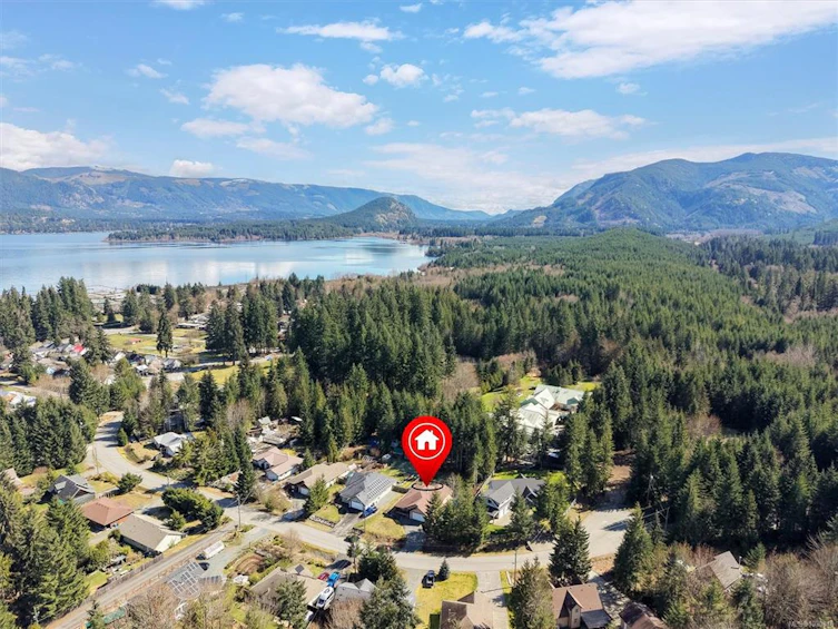 6727 Wall Street, Honeymoon Bay, BC, V0R 1Y0 - 33
