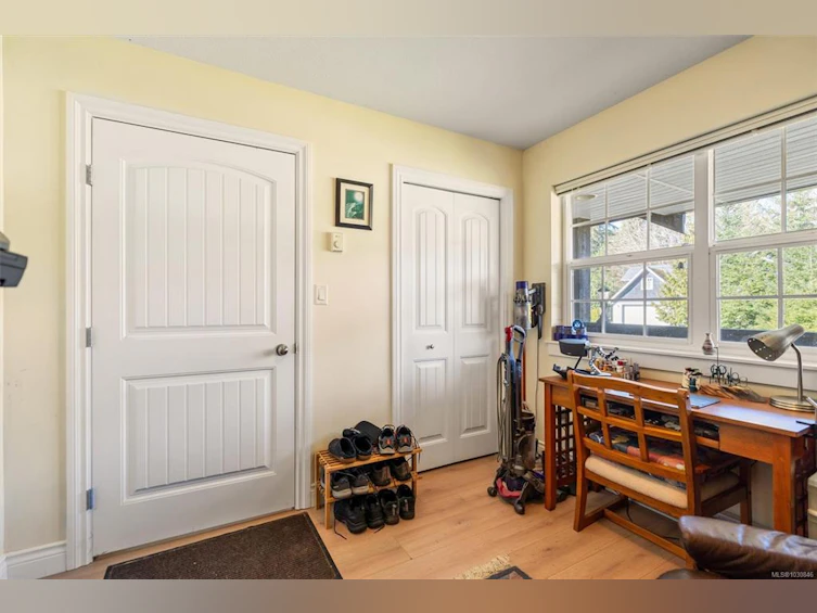 6727 Wall Street, Honeymoon Bay, BC, V0R 1Y0 - 18
