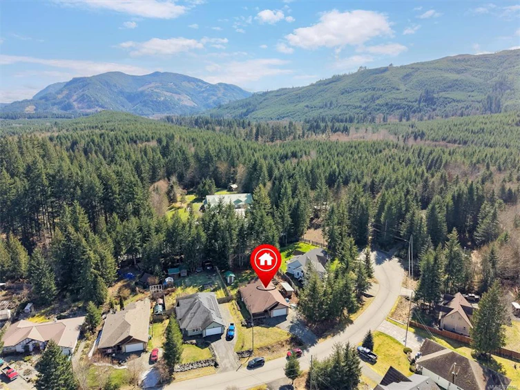 6727 Wall Street, Honeymoon Bay, BC, V0R 1Y0 - 37