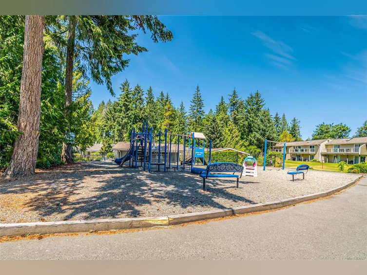13-1135 Resort Drive, Parksville, BC, V9P 2T6 - 37