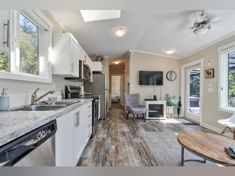 5211 Sooke Road, Sooke, BC, V8V 1L9 - 40