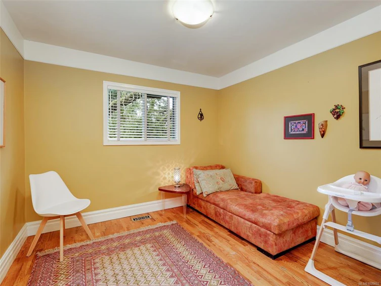 3930 Tudor Avenue, Saanich, BC, V8N 4L6 - 12