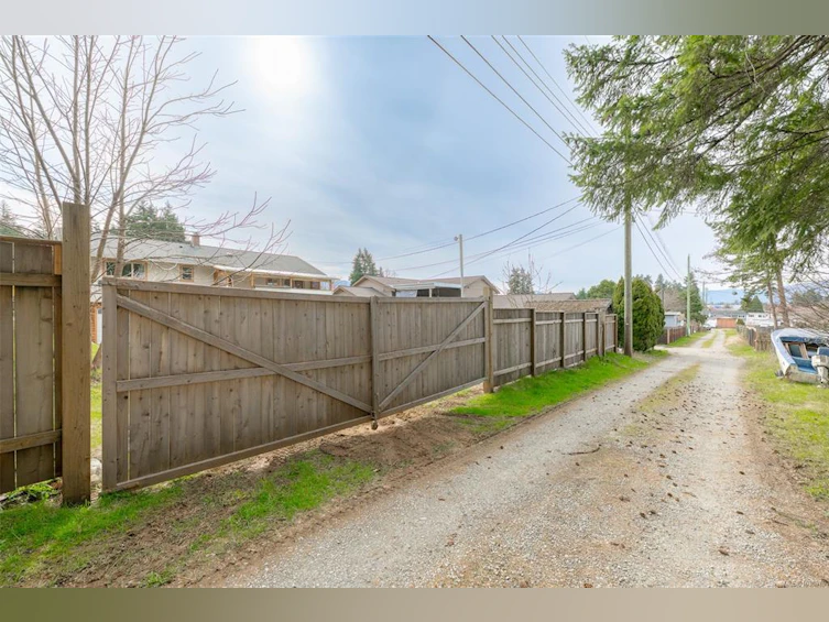 5438 Haslam Drive, Port Alberni, BC, V9Y 7Y8 - 37