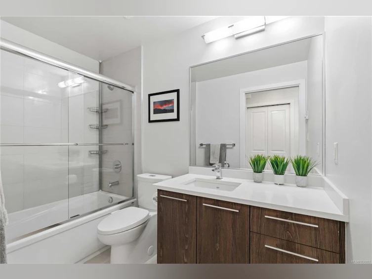 107-1000 Inverness Road, Saanich, BC, V8X 2S1 - 19
