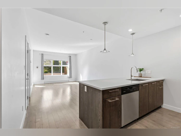 107-1000 Inverness Road, Saanich, BC, V8X 2S1 - 8