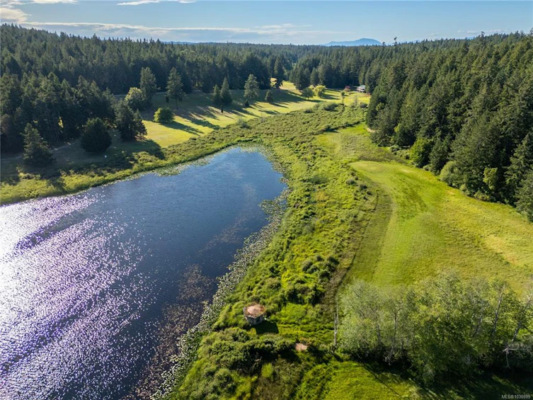 909 South Road, Gabriola Island, BC, V0R 1X0 - 4