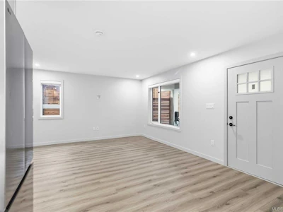 1-1789 Emerson Street - 3