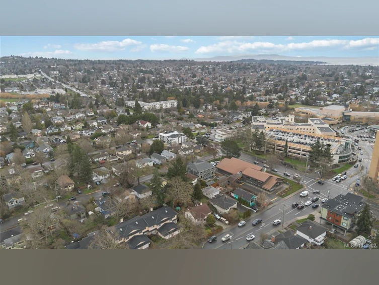 1-1789 Emerson Street, Victoria, BC, V8R 2C2 - 25