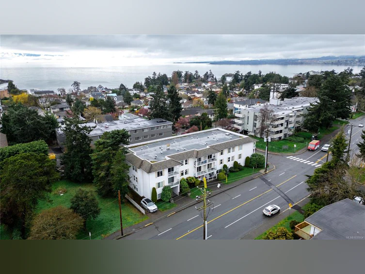 308-1351 Esquimalt Road, Esquimalt, BC, V9A 3R1 - 3