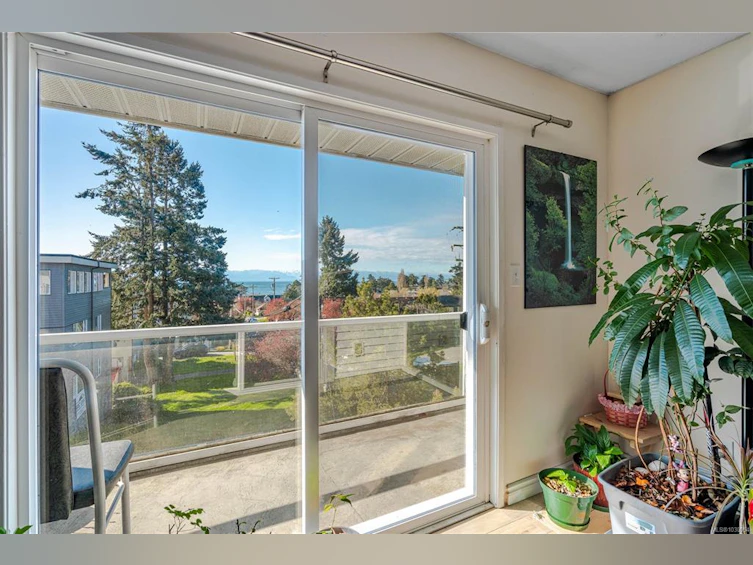 308-1351 Esquimalt Road, Esquimalt, BC, V9A 3R1 - 5