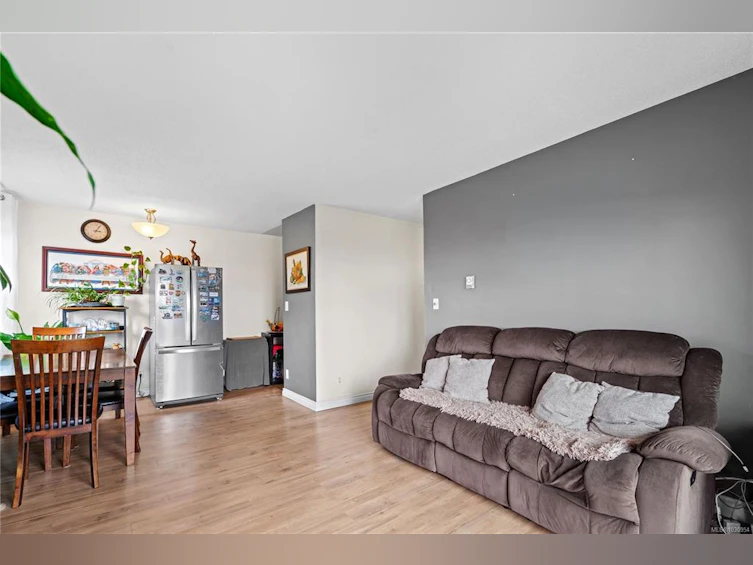 308-1351 Esquimalt Road, Esquimalt, BC, V9A 3R1 - 11