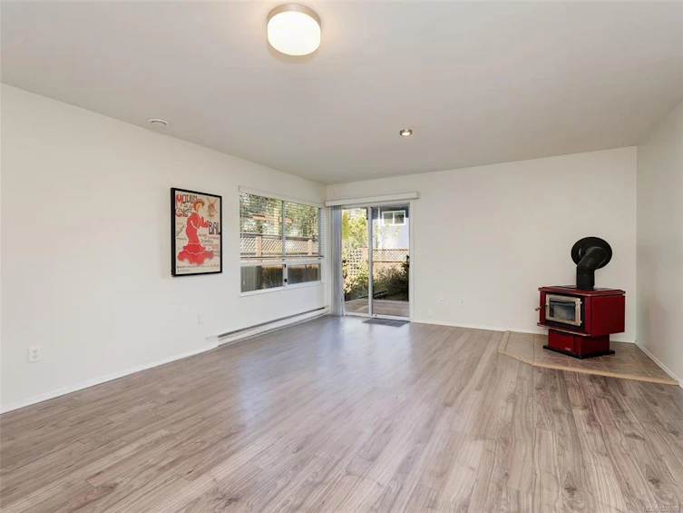 621 Pine Street, Victoria, BC, V9A 2Z9 - 19