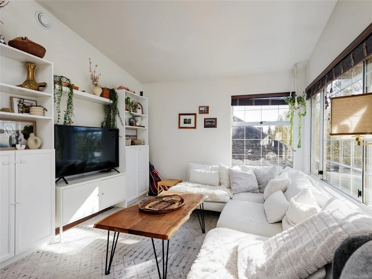 621 Pine Street, Victoria, BC, V9A 2Z9 - 4