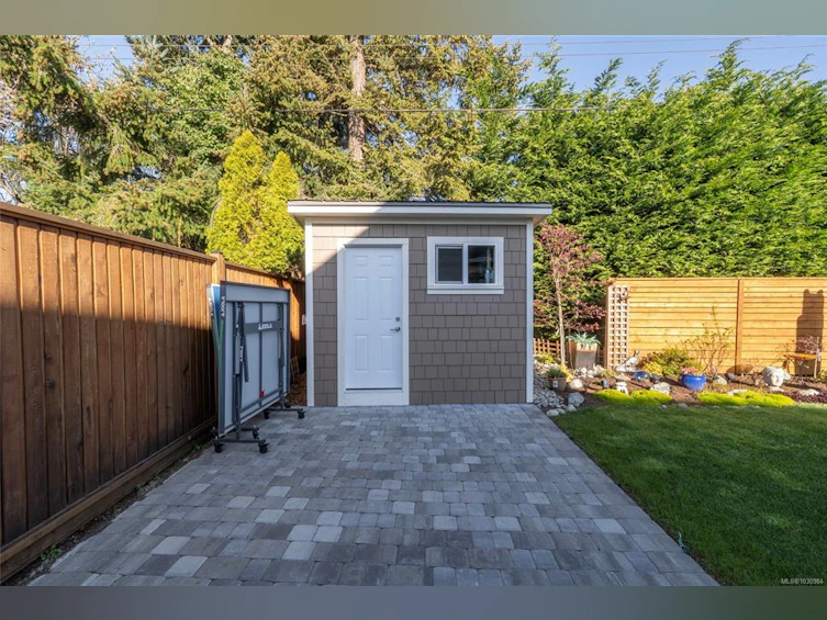 2218 Kinross Avenue, Oak Bay, BC, V8R 2N5 - 39
