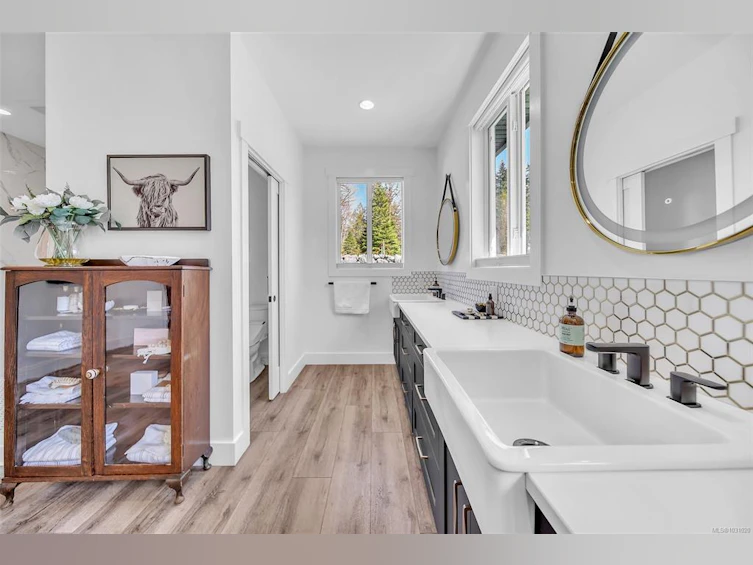 6345 Karen Place, Port Alberni, BC, V9Y 8K9 - 40