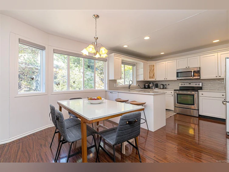 2619 Crystalview Drive, Langford, BC, V9B 5W5 - 26