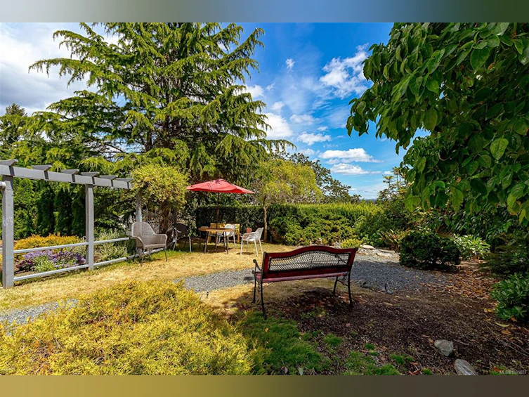 2619 Crystalview Drive, Langford, BC, V9B 5W5 - 55