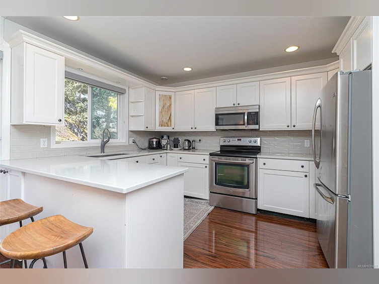 2619 Crystalview Drive, Langford, BC, V9B 5W5 - 20
