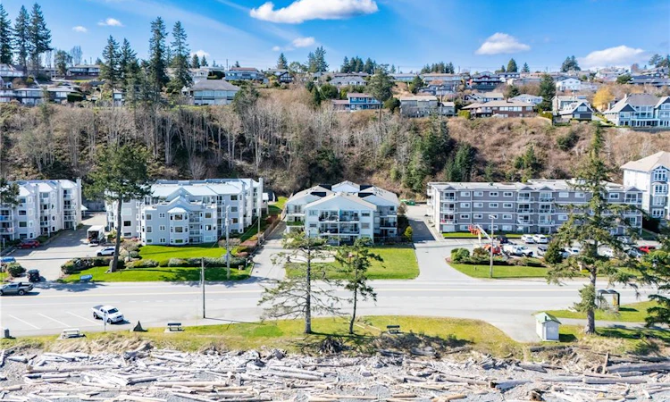 310-622 S Island Highway