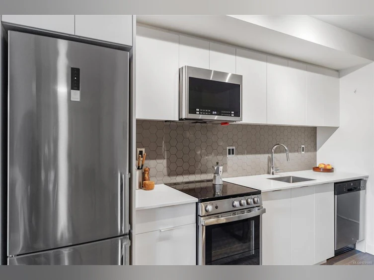 401-845 Johnson Street, Victoria, BC, V8W 0G3 - 8