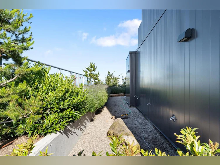 401-845 Johnson Street, Victoria, BC, V8W 0G3 - 29