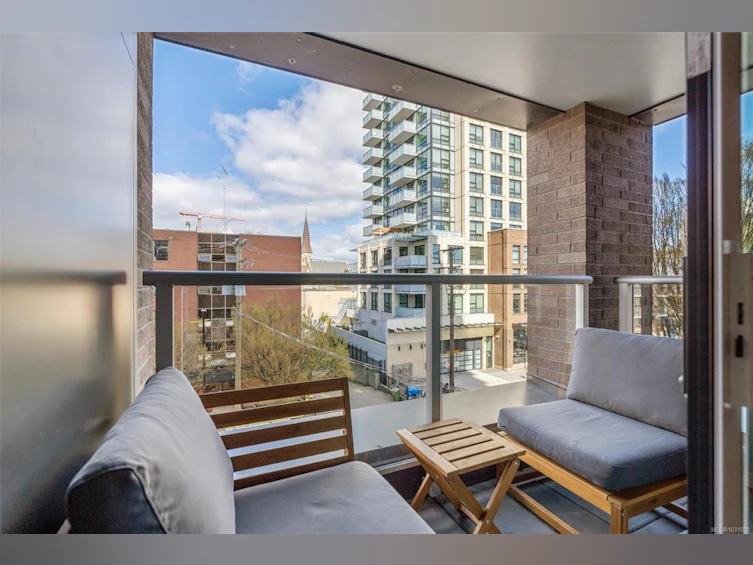 401-845 Johnson Street, Victoria, BC, V8W 0G3 - 13