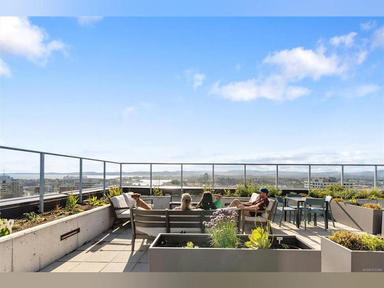 401-845 Johnson Street, Victoria, BC, V8W 0G3 - 24