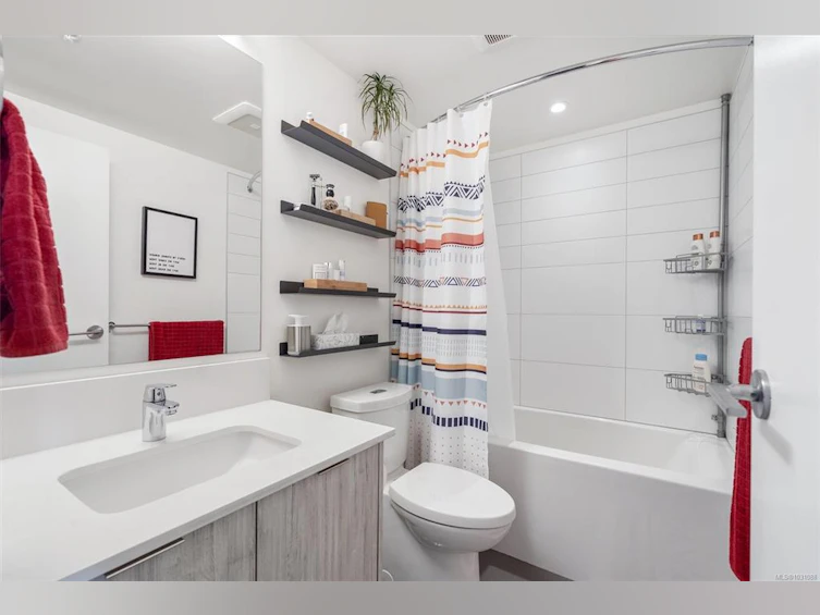 401-845 Johnson Street, Victoria, BC, V8W 0G3 - 19