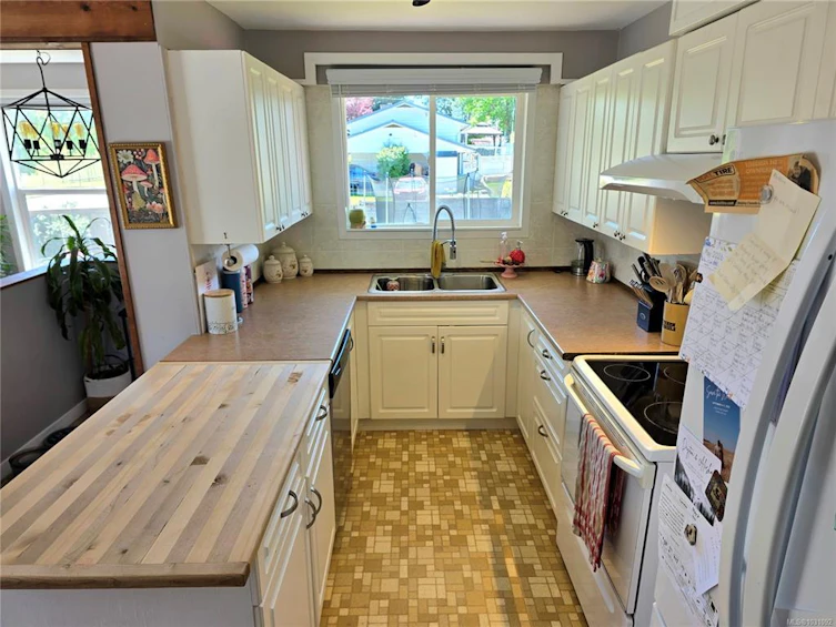 3810 Craig Road, Port Alberni, BC, V9Y 5Y8 - 9