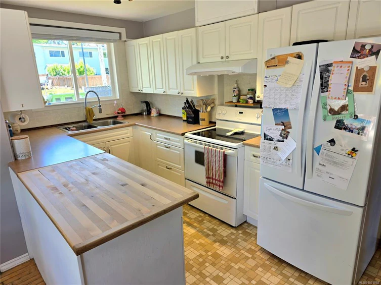 3810 Craig Road, Port Alberni, BC, V9Y 5Y8 - 10