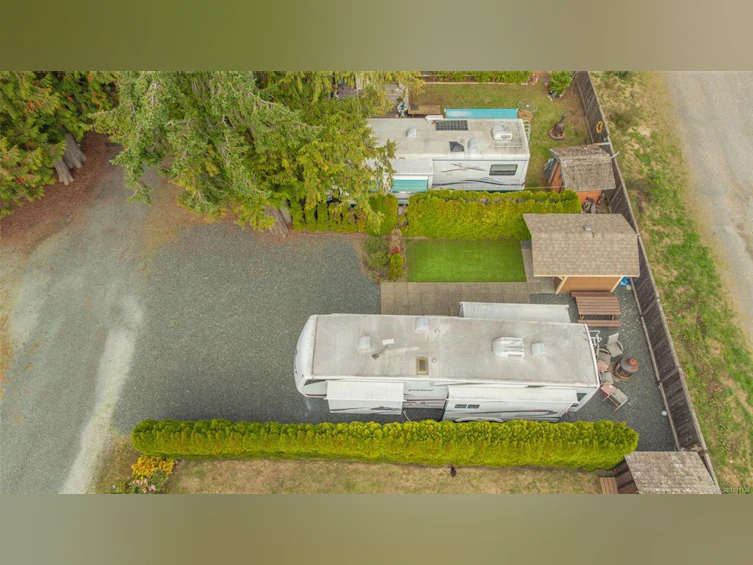 44-6050 Island Highway, Qualicum Beach, BC, V9K 2E1 - 3