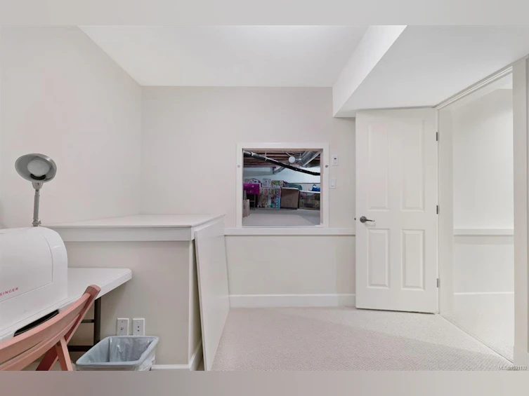 5770 Garnet Place, Nanaimo, BC, V9V 1N7 - 36