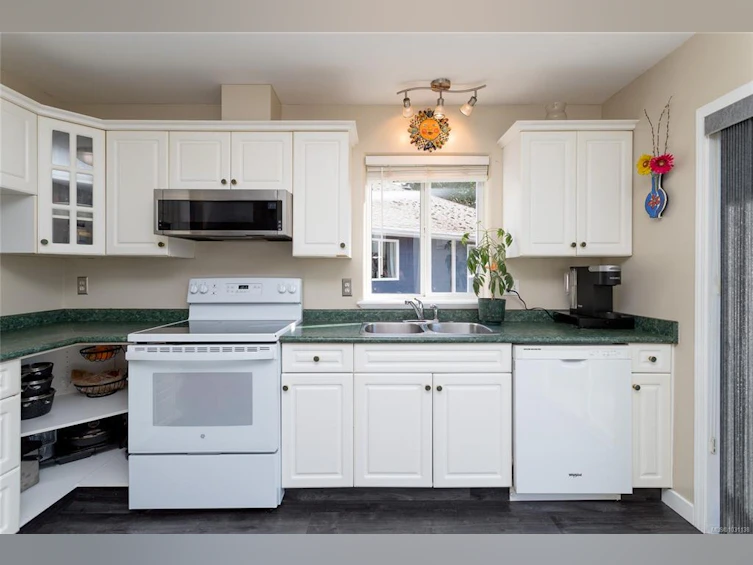 123 St. Clair Place, Langford, BC, V9B 5V2 - 8