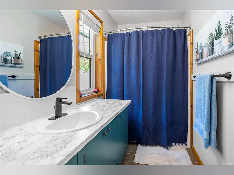 4299 Entrance Avenue, Ladysmith, BC, V9G 1M8 - 27