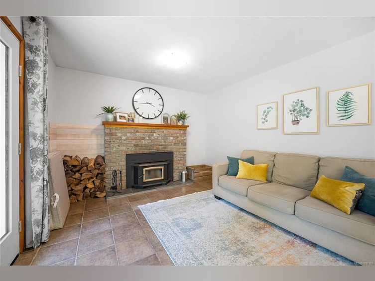 4299 Entrance Avenue, Ladysmith, BC, V9G 1M8 - 20