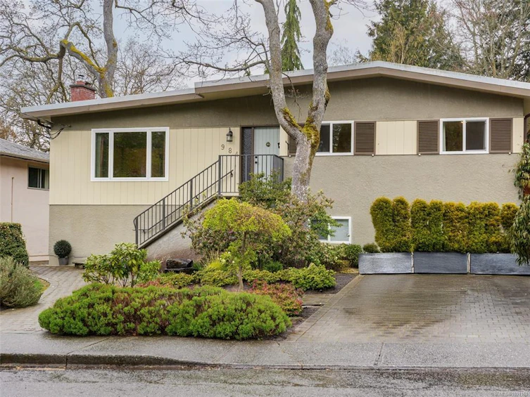 984 Brighton Crescent, Victoria, BC, V8S 2G5 - 26