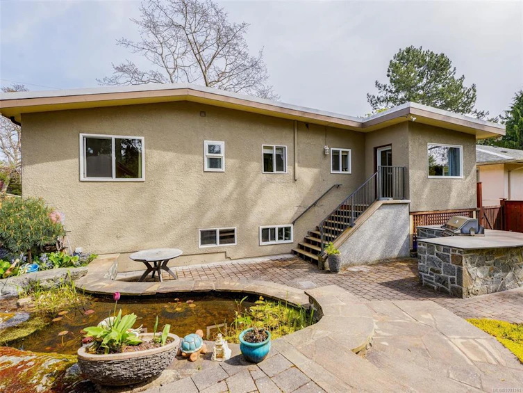 984 Brighton Crescent, Victoria, BC, V8S 2G5 - 34