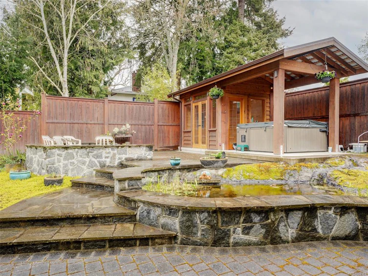 984 Brighton Crescent, Victoria, BC, V8S 2G5 - 18