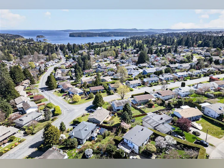 3121 Country Club Drive, Nanaimo, BC, V9T 3G6 - 44